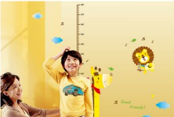 Chiều cao chuẩn của bé trai từ 8 đến 18 tuổi